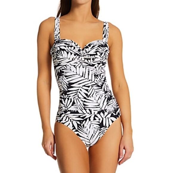 New Bleu Rod Beattie Women Urban
Oasis Shirred Bandeau 1 Piece Swimsuit Black 10 - Picture 8 of 15